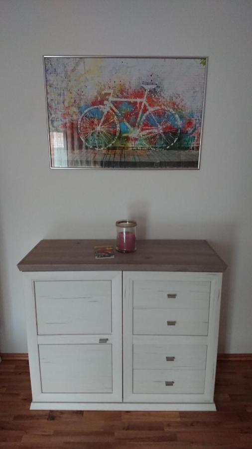 Apartment Ferienwohnung Vogt Зинцхайм Екстериор снимка